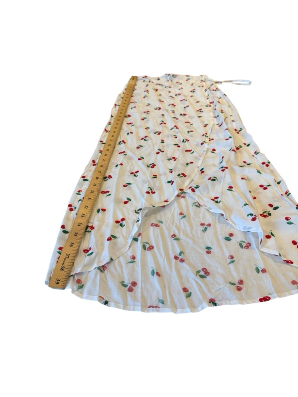 WeWoreWhat White Cherry-Print Wrap Skirt Cover Up NEW Size Small - Picture 3 of 14